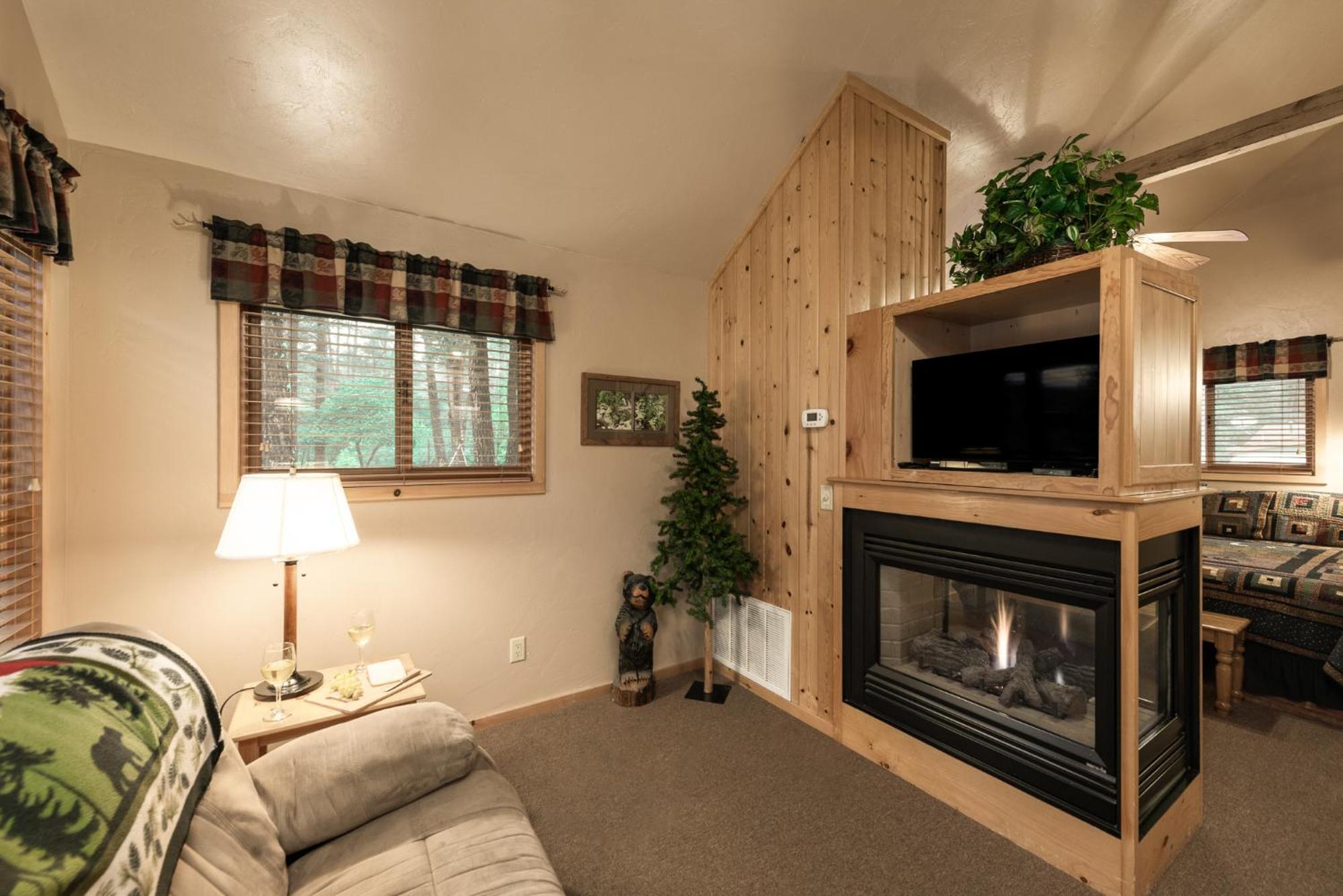 Shadow Mountain Lodge And Cabins Ruidoso Buitenkant foto