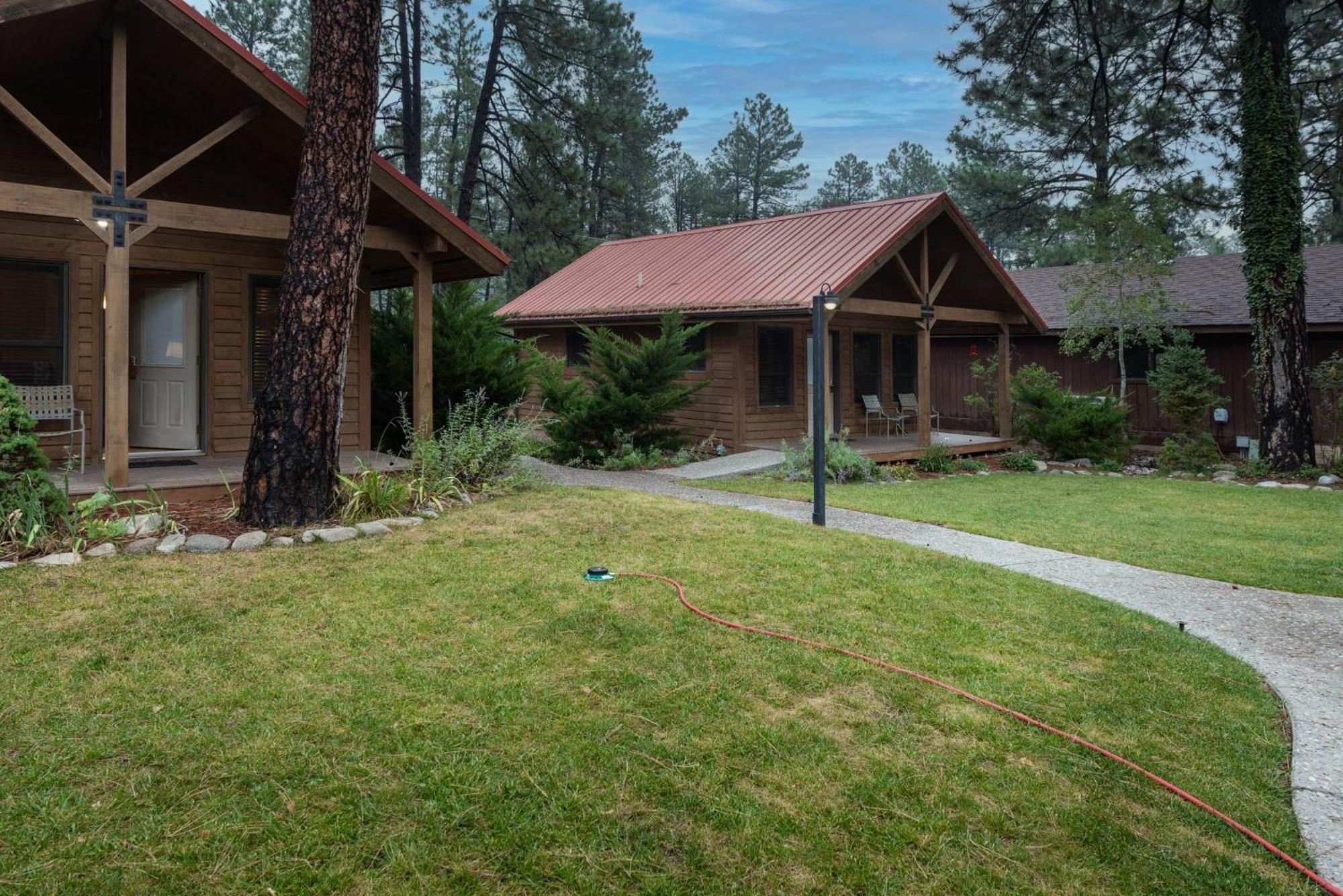 Shadow Mountain Lodge And Cabins Ruidoso Buitenkant foto